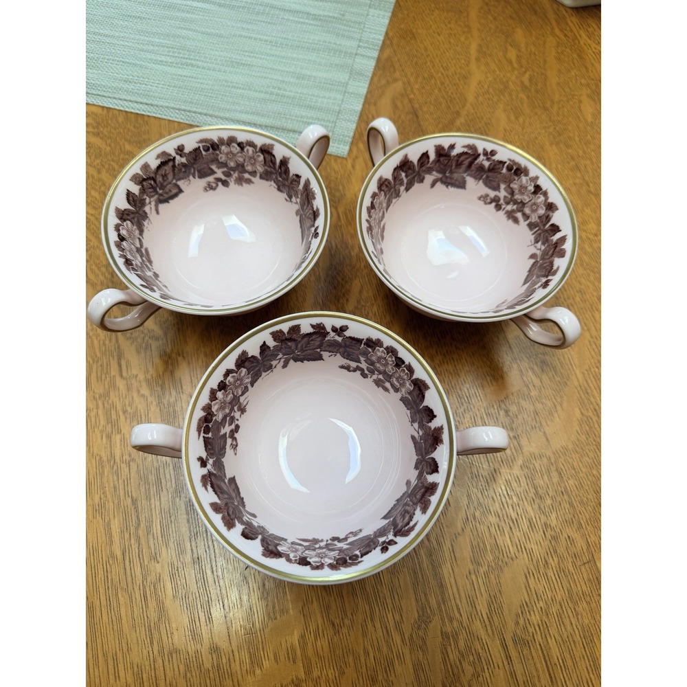 Set Of 3 Wedgwood Bramble Alpine Pink Cream Soup Bowls Gold Rim Excellent